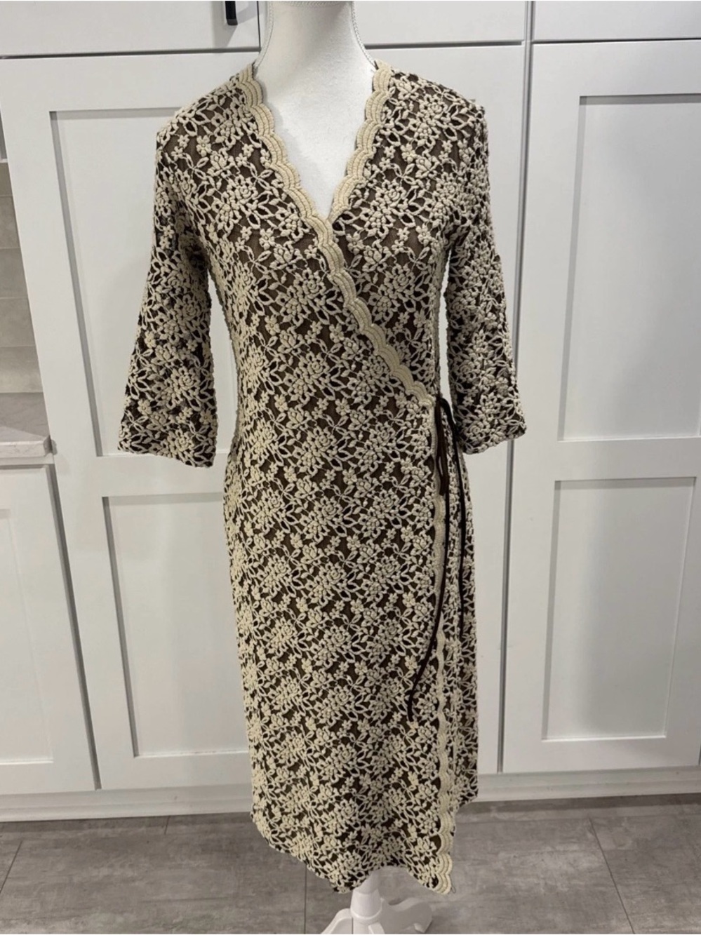 Vintage Earl Rutenberg ivory & brown midi wrap dress 3/4 sleeve size S